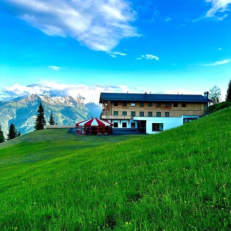 Glockneralm - Exklusiv Erreichbar Mit Skilift Zell am See Luaran gambar
